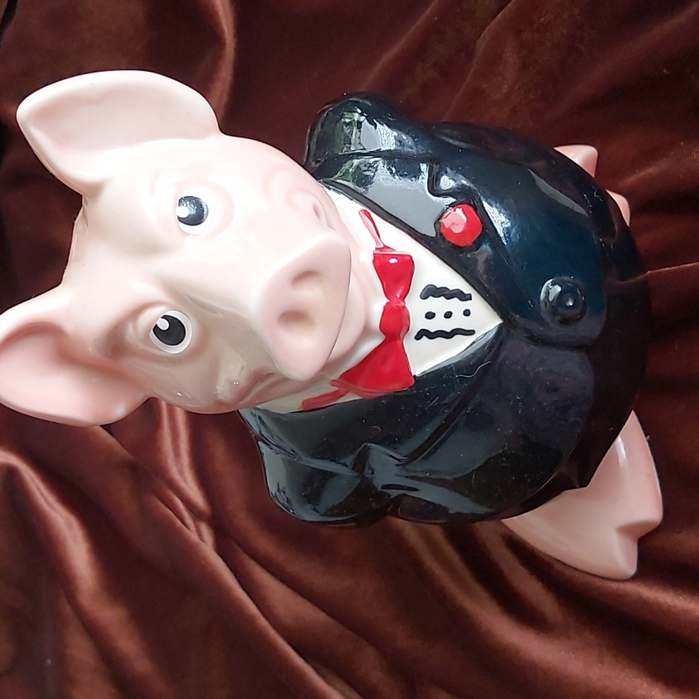 Nathaniel piggy bank, Wade pottery